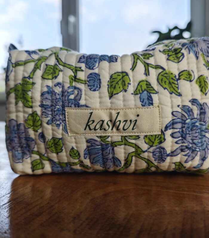 Indu Wash Bags (Klein) - Blue Flowers